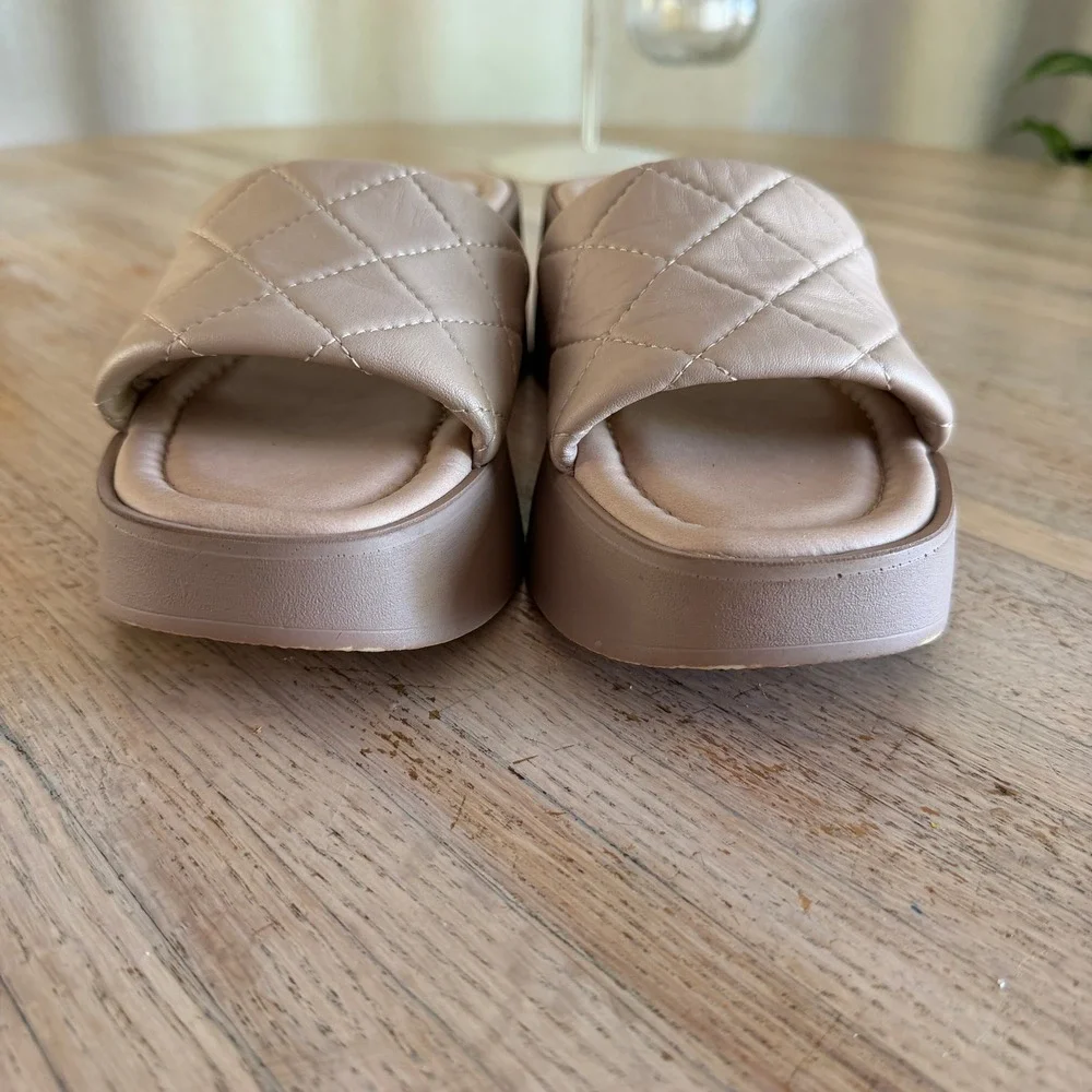 Leather Platform Wedge Sandals Seychelles Ciao Nude Quilted Made in Italy Size 8
